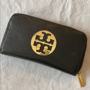 Tory Burch wallet